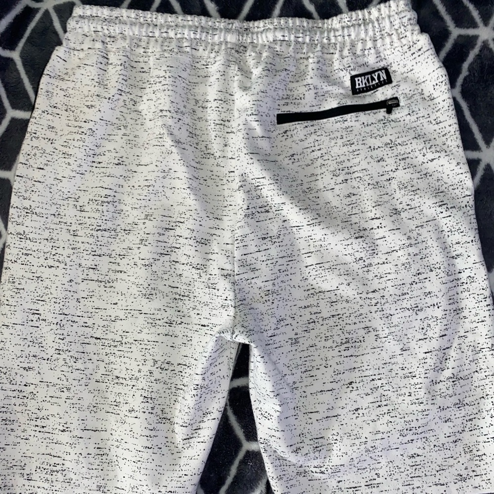 BKLYN Athletics mens shorts✨ medium, Great condition, smoke free home!